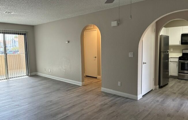 2 beds, 2 baths, 1,085 sqft, $1,450, Unit CA 1330-120