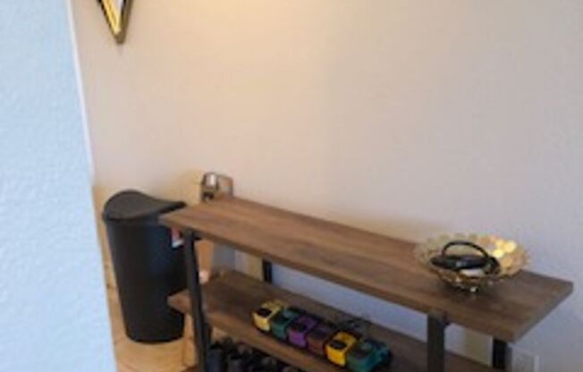 1 bed, 1 bath, $2,195, Unit # 320