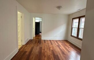 2804 W Lincoln Ave