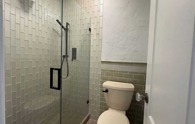 3 beds, 3 baths, $7,000, Unit UNIT 304
