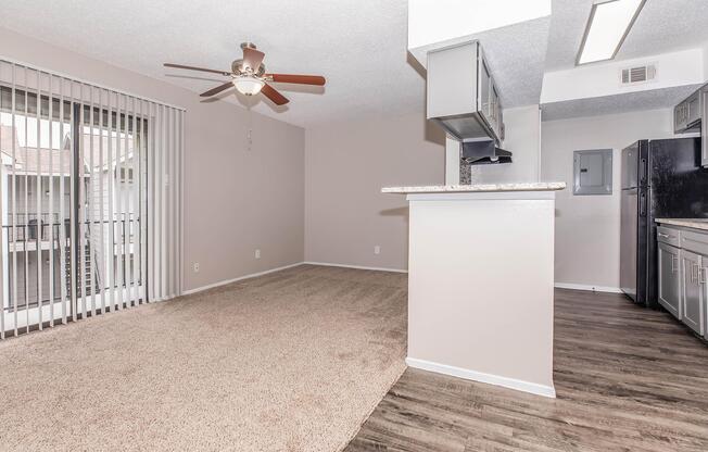 1 bed, 1 bath, 682 sqft, $954