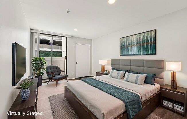 2 beds, 2 baths, 850 sqft, $2,798, Unit 415