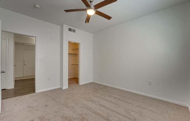 Unfurnished Bedroom at Vue Live Oak, Dallas