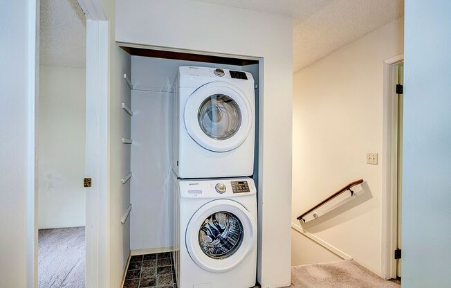 Lake Ballinger Townhouse 3 Bedroom