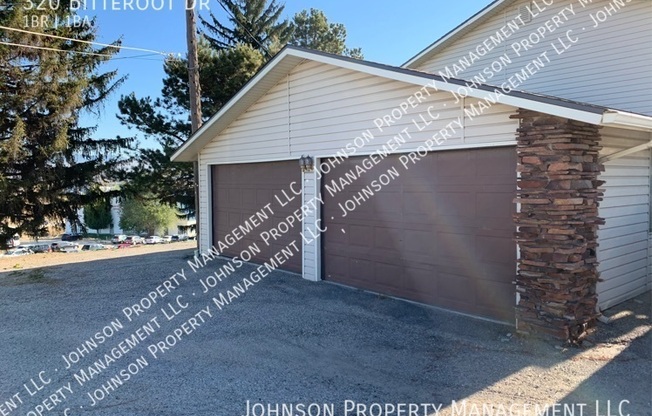 320 BITTEROOT DR