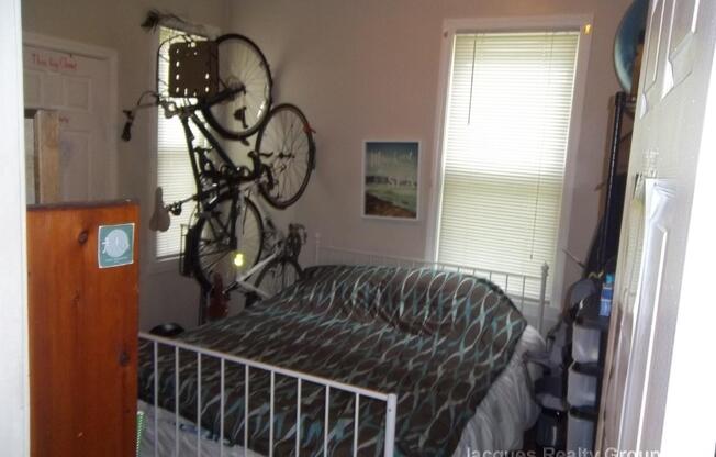 88 Pearl St # 2