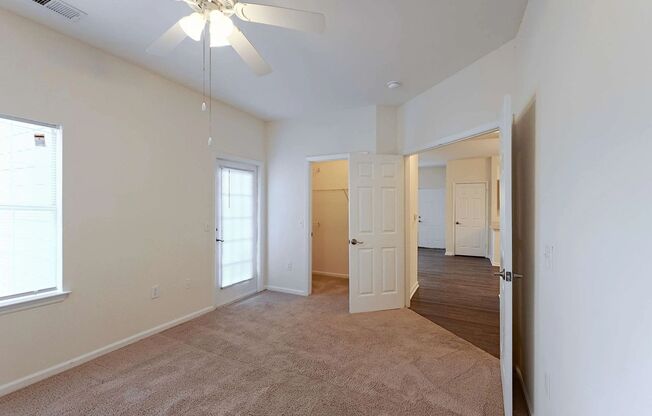 3 beds, 2 baths, 1,417 sqft, $1,600, Unit 3859-2D