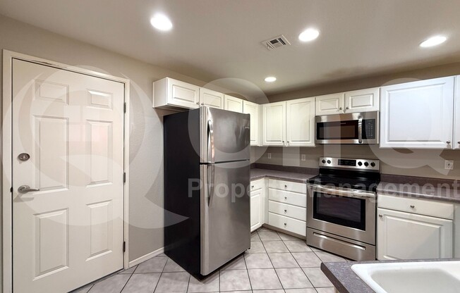 3150 E BEARDSLEY RD