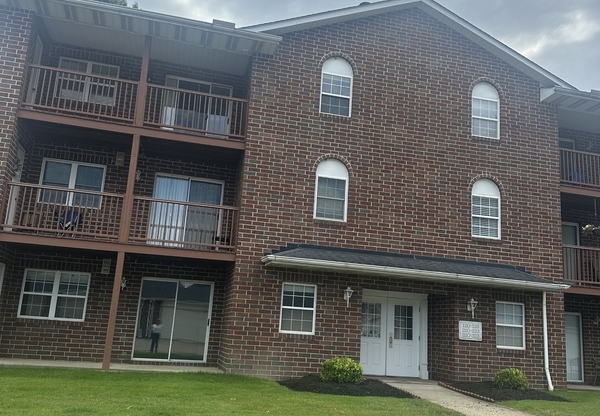 1150 TOLLIS PKWY