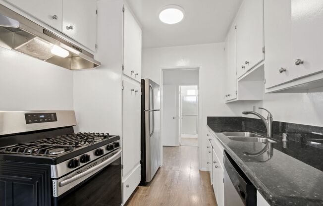 1449 Princeton St in Santa Monica