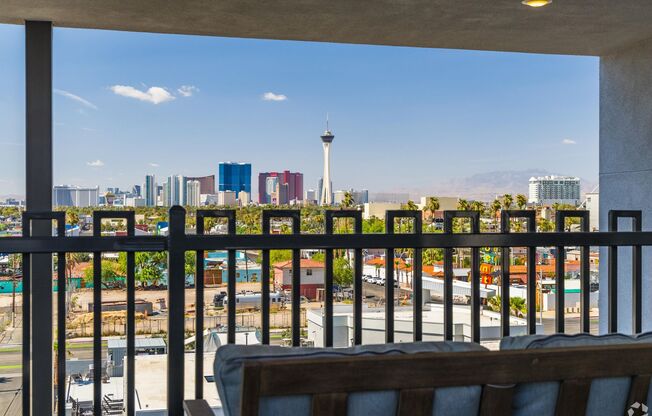 Studio, 1 bath, 480 sqft, $1,299, Unit 502