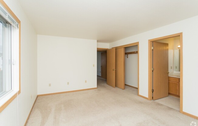 2 beds, 2 baths, 1,193 sqft, $1,499.99, Unit 703-F