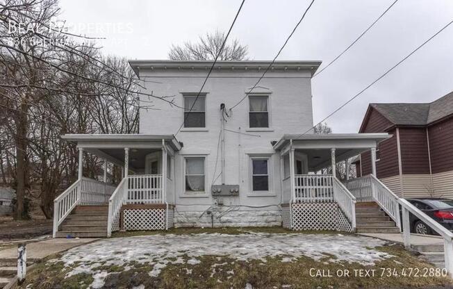 836 SHERMAN ST SE