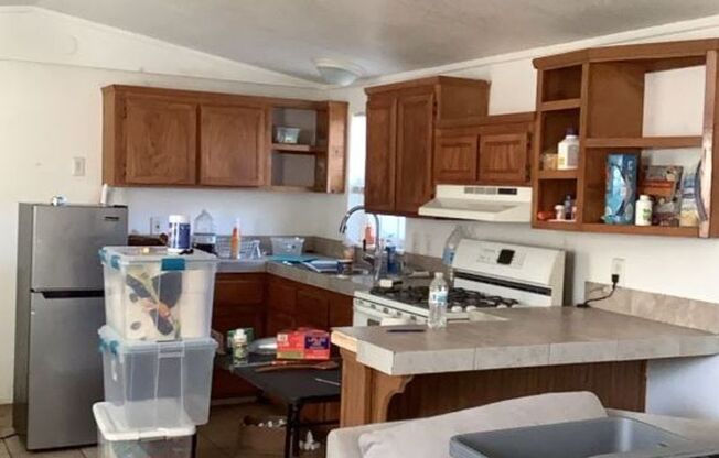 Cozy 2 Bed / 2 Bath manufactured In Serene Location In Lake Elsinore!