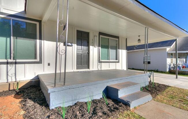 321 N MCKINLEY AVE