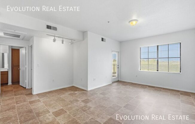 5302 E Van Buren St Apt 1015