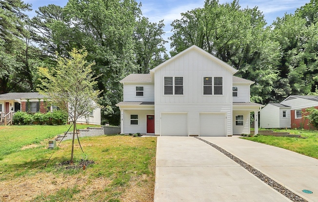 911 YELLOWSTONE DR