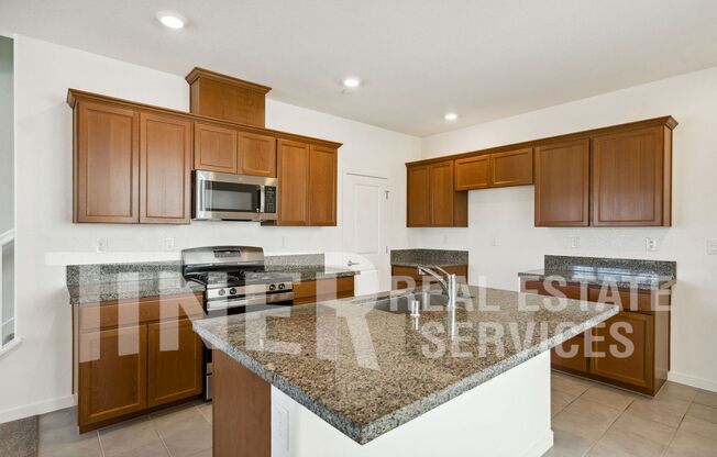 4509 BLACKROCK DR