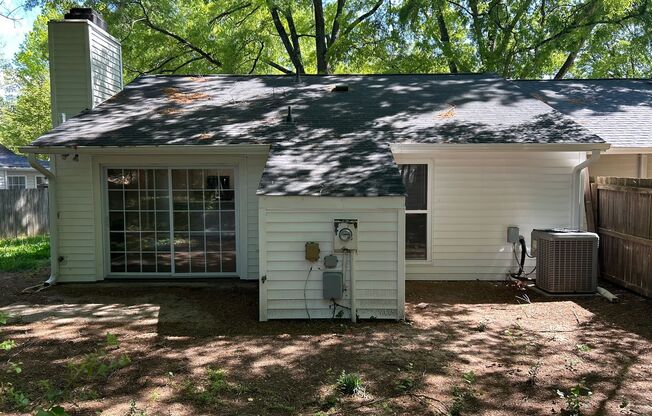 2 Bedroom | 1.5 Bathroom End Unit North Raleigh Townhome