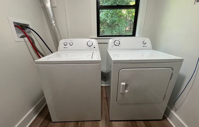 2 beds, 1 bath, 750 sqft, $2,139, Unit 5645 Hobart Street #4