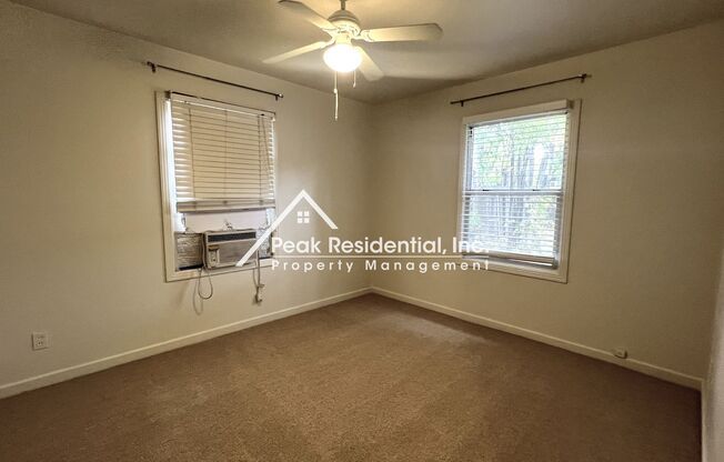 2 beds, 1 bath, $2,195