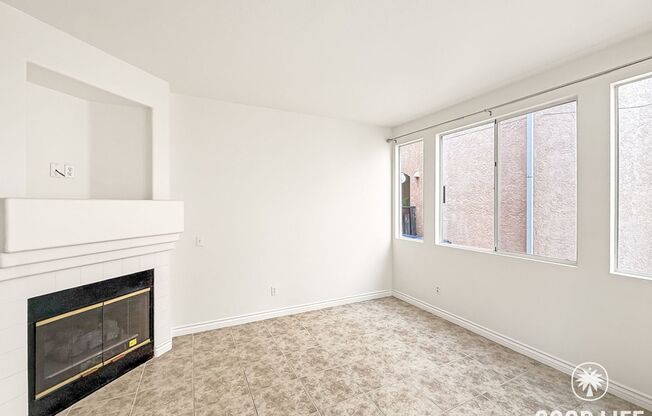 Spacious 3bd/3ba Located in Miramar Ranch North!