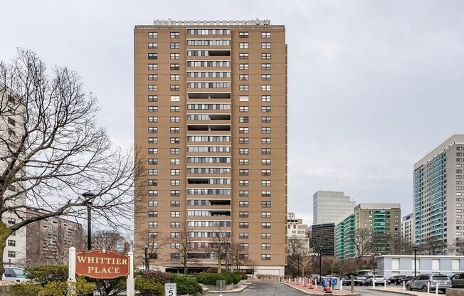 1 bed, 1 bath, 947 sqft, $3,300, Unit 12F