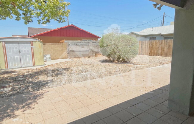 4 beds, 2 baths, 2,070 sqft, $2,295