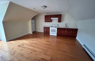 1 bed, 1 bath, $1,350, Unit 293 #302