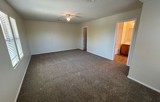 3 bedroom 2 bath home with a den in Bell Point is available for immediate move in!