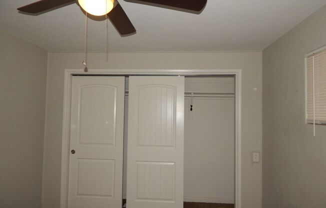 Available NOW! Private 1 bedroom with AC