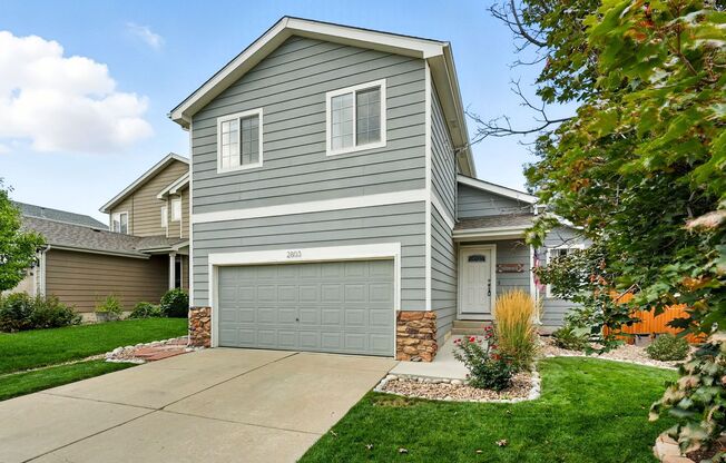 Great location near Light Rail N-Line