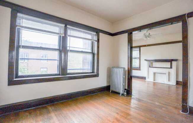 1533 West Cornelia Ave.