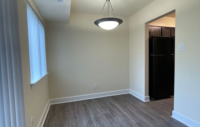 3 beds, 2 baths, 1,152 sqft, $2,350, Unit 14201 #104