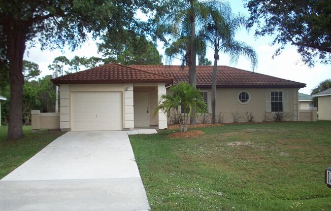 Beautiful  3 / 2  rental home