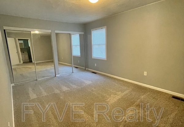 3 beds, 2 baths, 1,350 sqft, $1,950