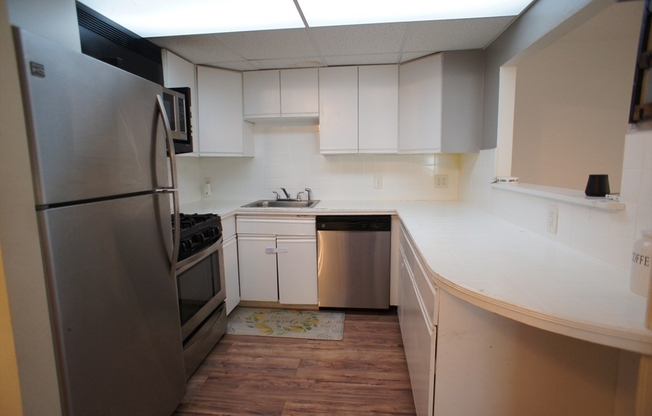 65 Mccormick Ter, Stoughton MA 8