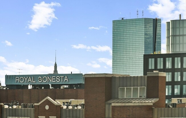 2 beds, 1.5 baths, 997 sqft, $3,950, Unit 719