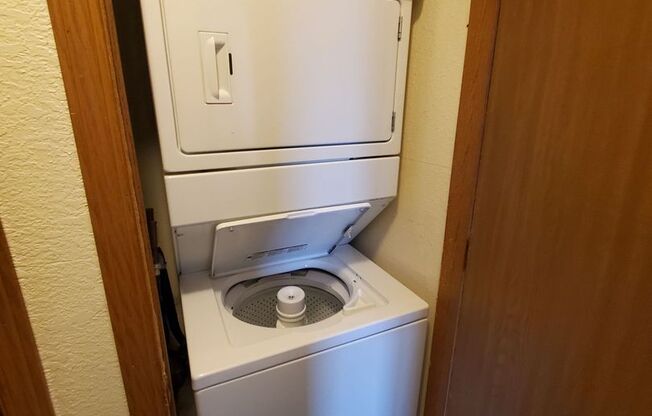 2329-2359 S 51st St. (32 Unit)