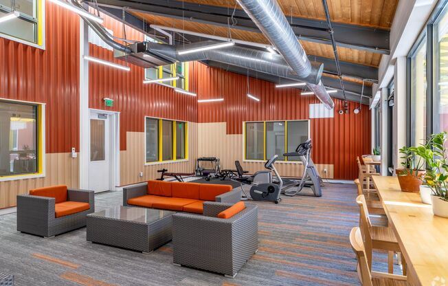 2 beds, 1 bath, 1,008 sqft, $2,295, Unit Unit 305