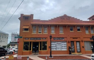 2310 N HIGHLAND AVE