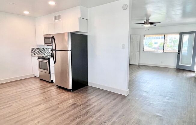 1 bed, 1 bath, 738 sqft, $1,495