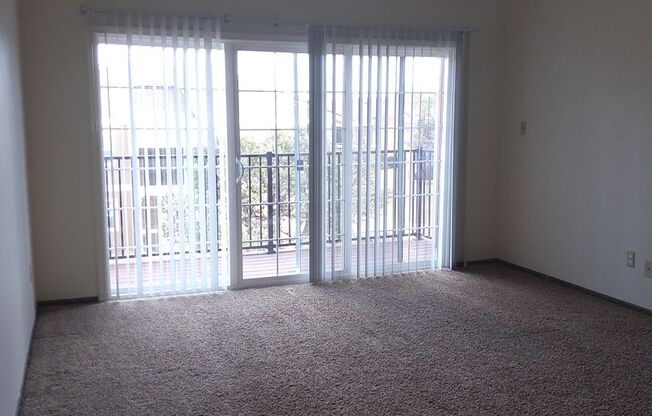 1 bed, 1 bath, 959 sqft, $1,024, Unit 3639A  Building # 15