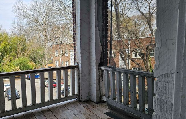1 bed, 1 bath, 850 sqft, $1,099, Unit 11