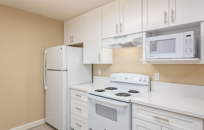 Willow Creek Apartments