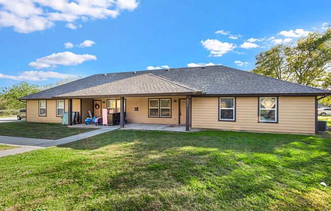 Welcome to this stunning 3-bedroom, 2-bathroom duplex located in the desirable area of Krum, TX!