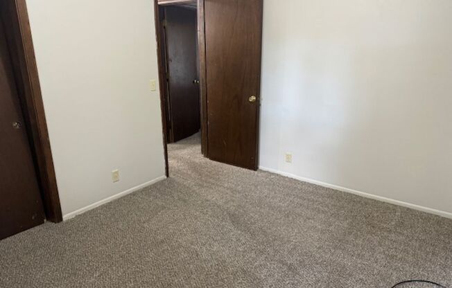 Hillside Rentals (4722 N. 61st St.)