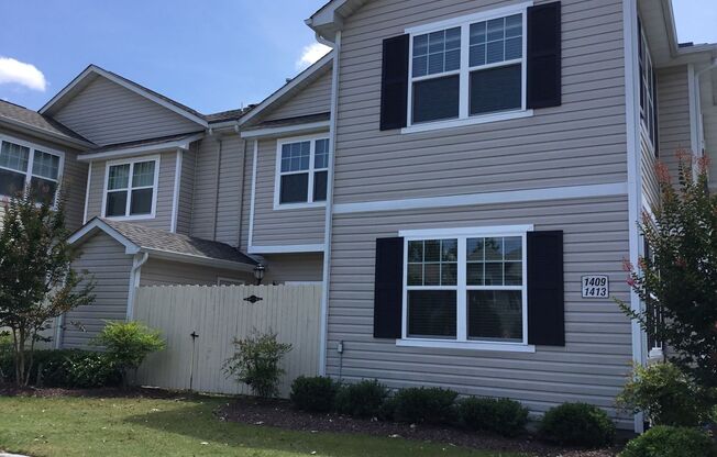 Marvelous 2 Bedroom 2 Bathroom In Private Chesapeake Community