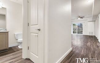 2 beds, 1.5 baths, 872 sqft, $1,650, Unit 108