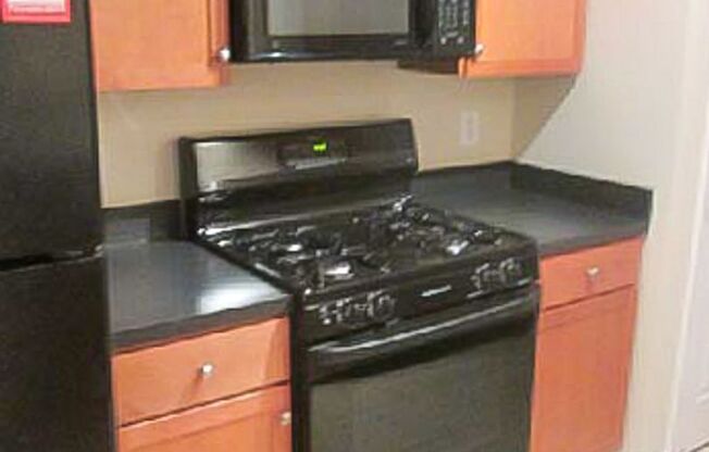 Beautiful 2 Bedroom 2 Bathroom Condo In Much Sought After Exchange At Van Dorn